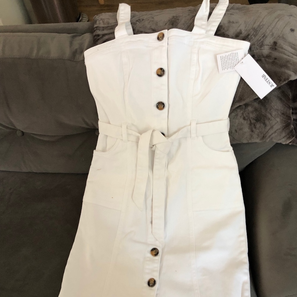 NEW ! Just Fab Denim button down Sundress - White